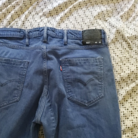 Levis - Picture 3 of 3